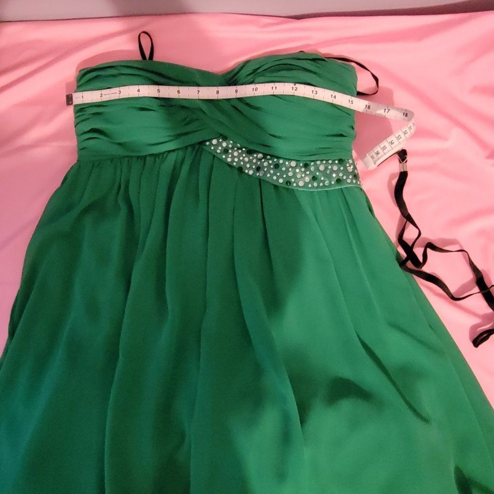 CITY STUDIO EMERALD GREEN COCKTAIL DRESS - Picture 3 of 8